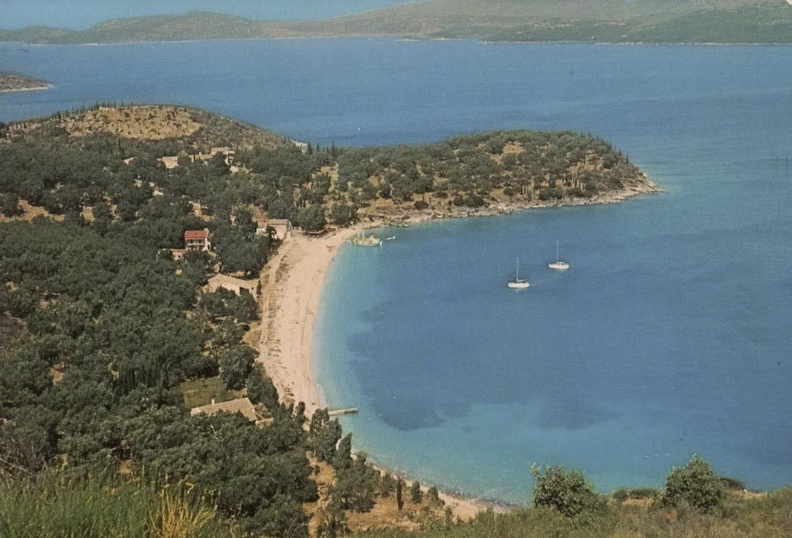 Kerasia 1985